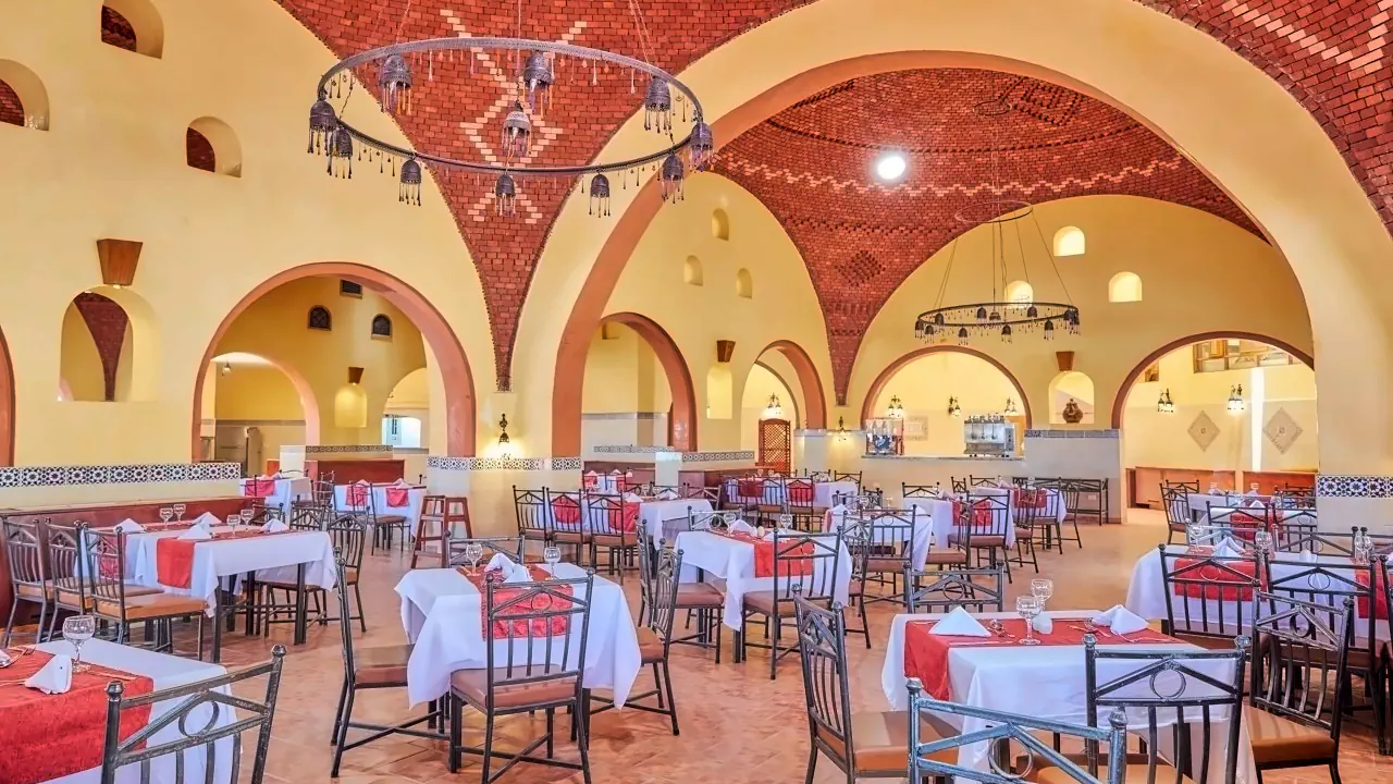 الفندق بروتيلز كريستال بيتش - مرسى علم